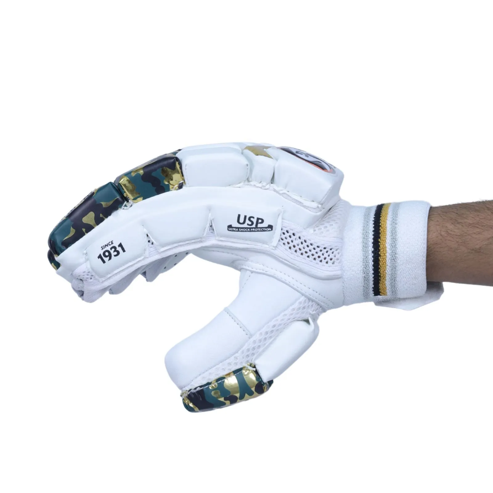 SG Savage Lite Cricket Batting Gloves Size