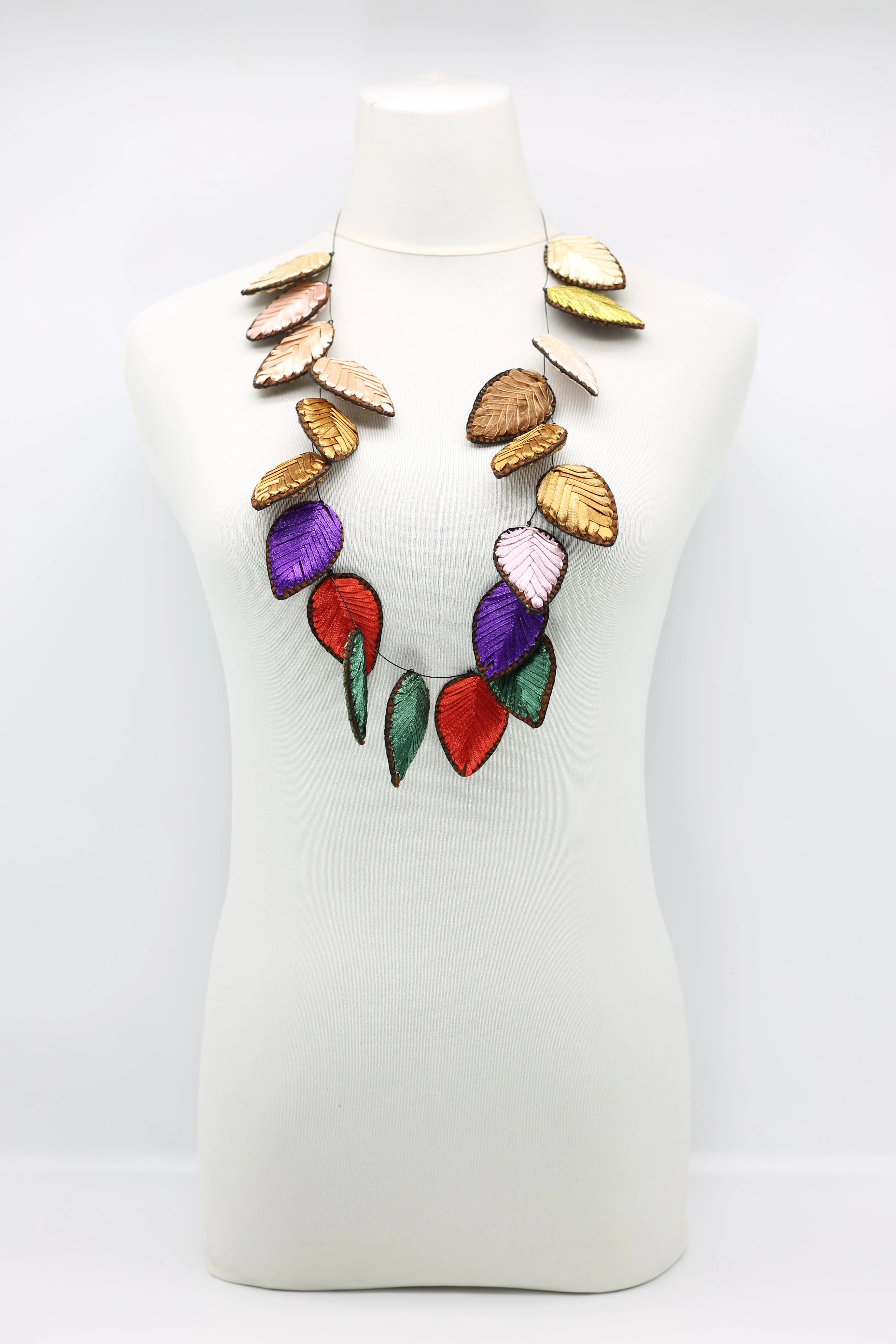 Short leaf Necklaces