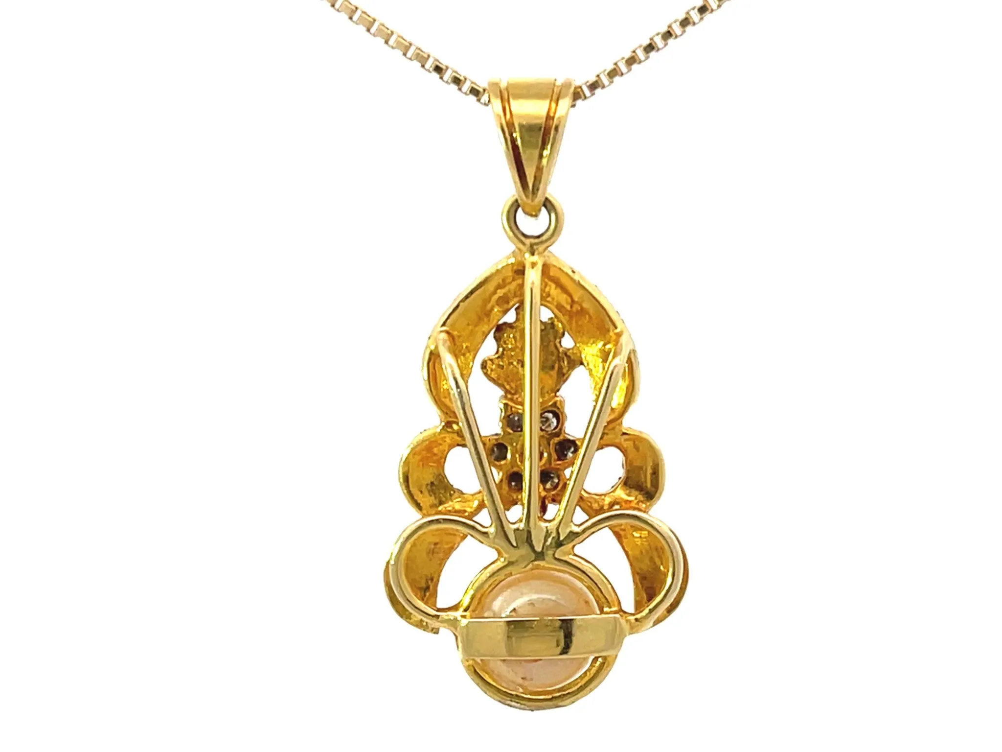 Solid Gold Diamond Pearl Pendant Necklace