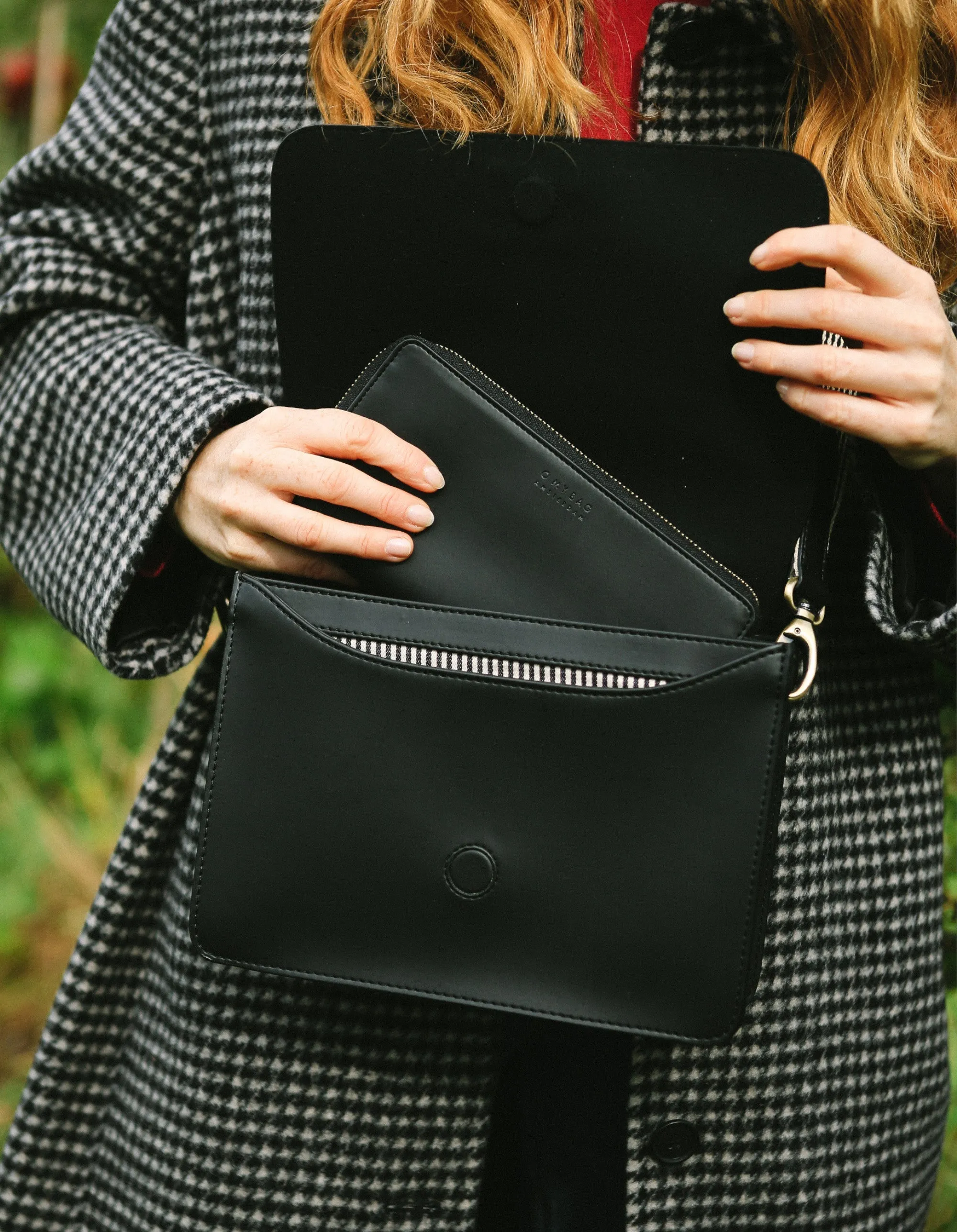 Sonny Wallet Apple Leather
