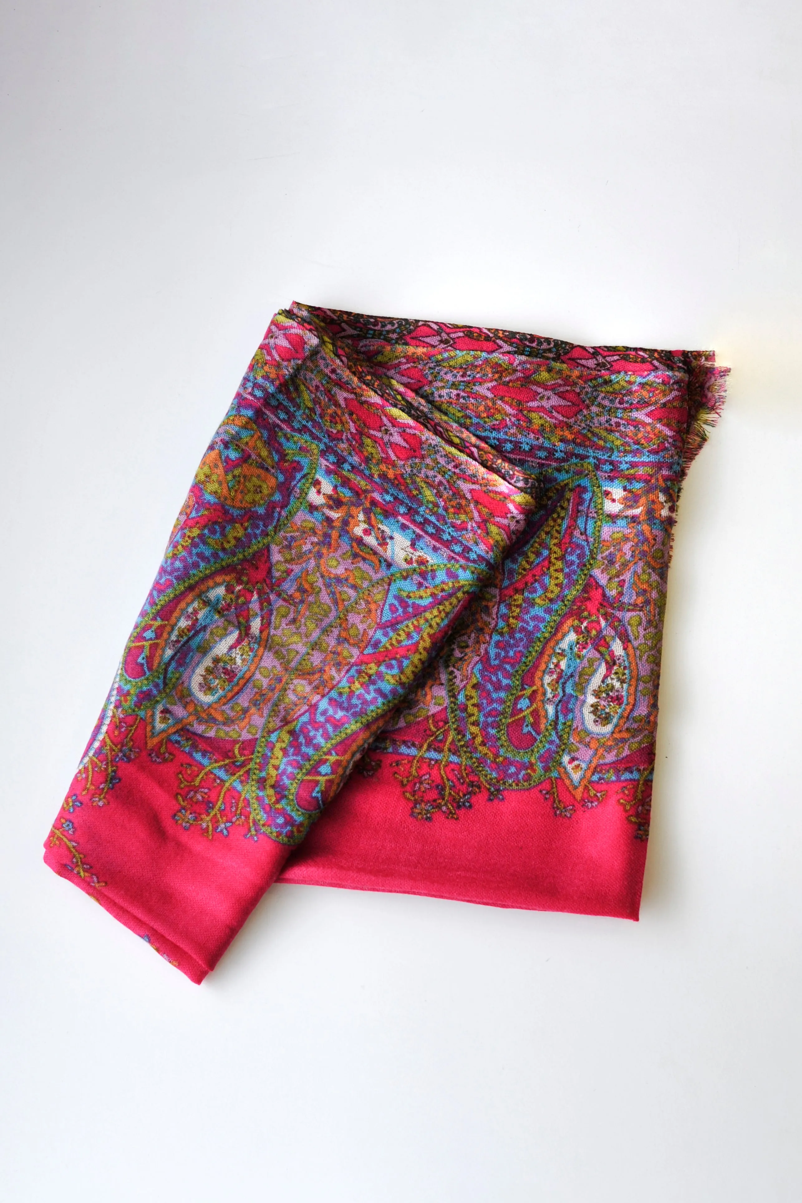 TAJ SCARF