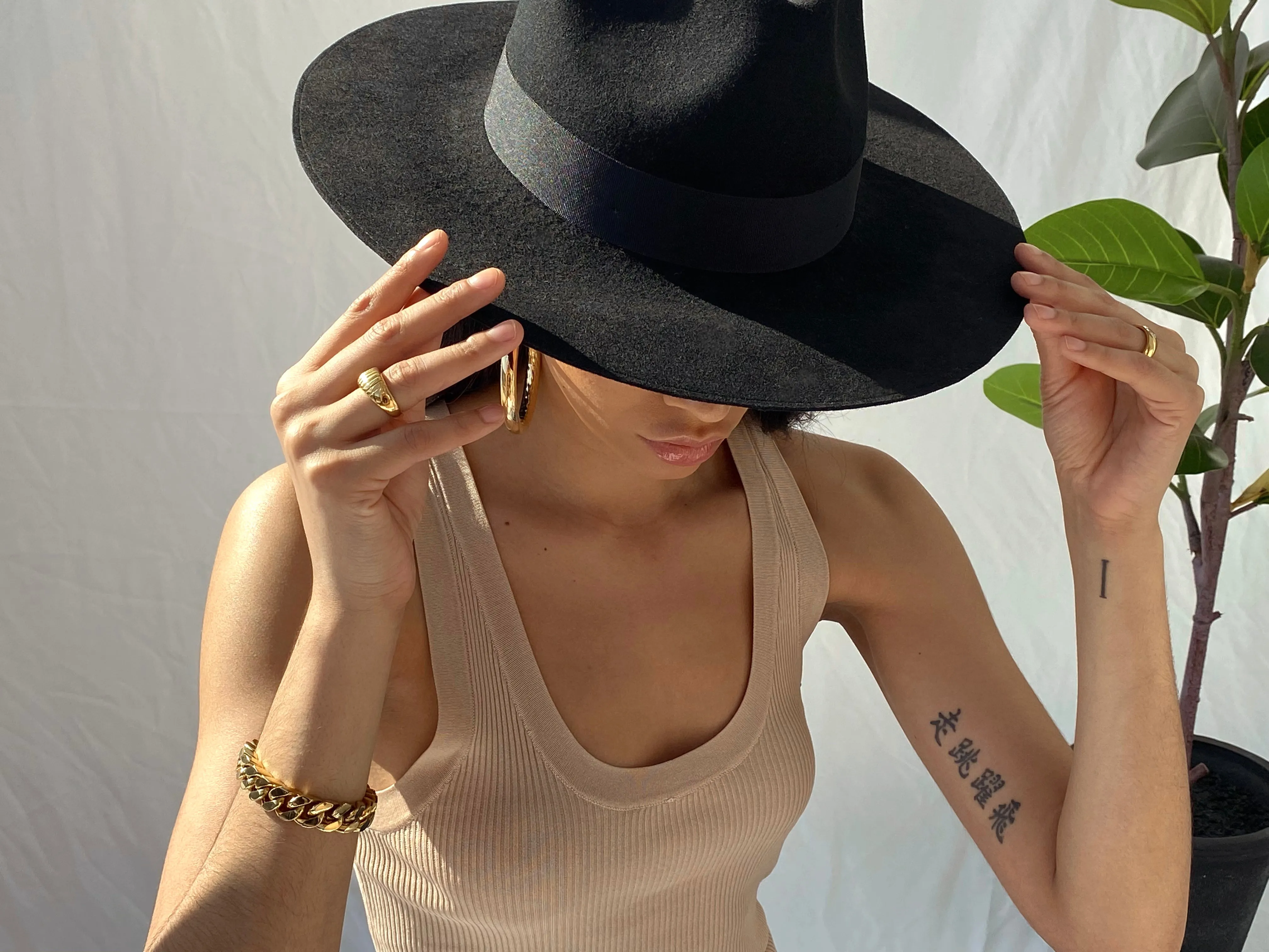The Bianca Hat in Black
