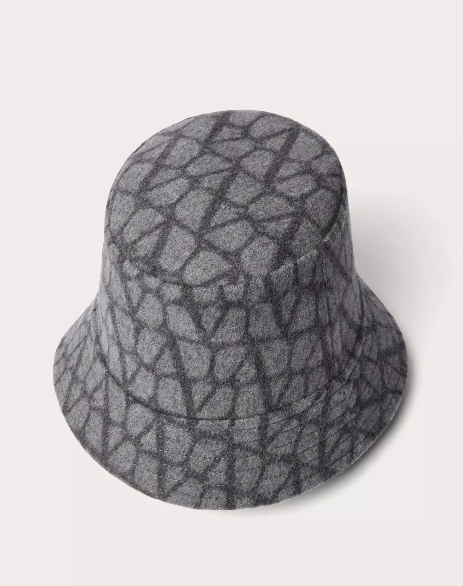 Toile Iconographe Reversible Bucket Hat