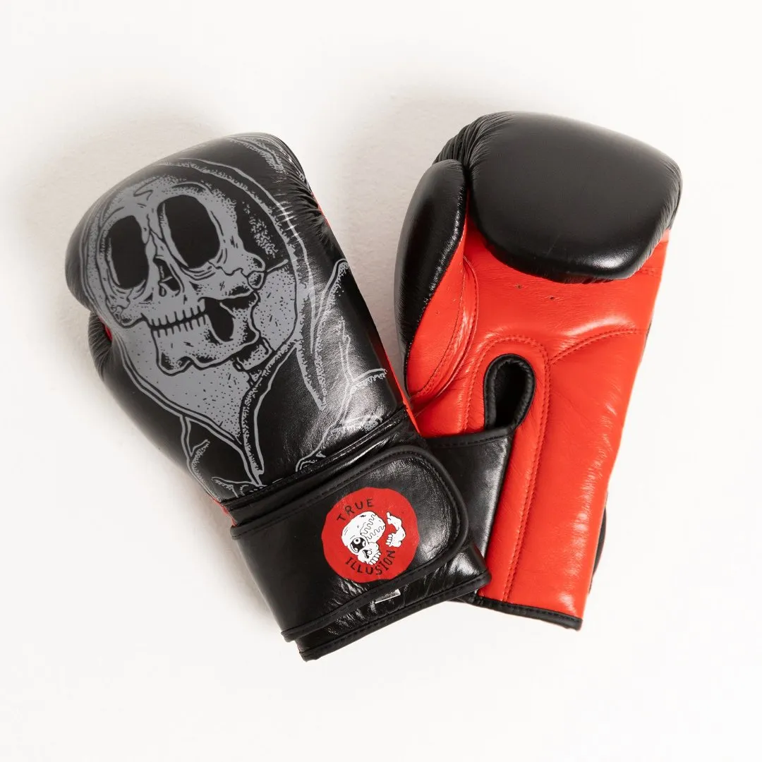 True Illusion Reaper Muay Thai / Boxing Gloves - 14oz - Vegan Leather