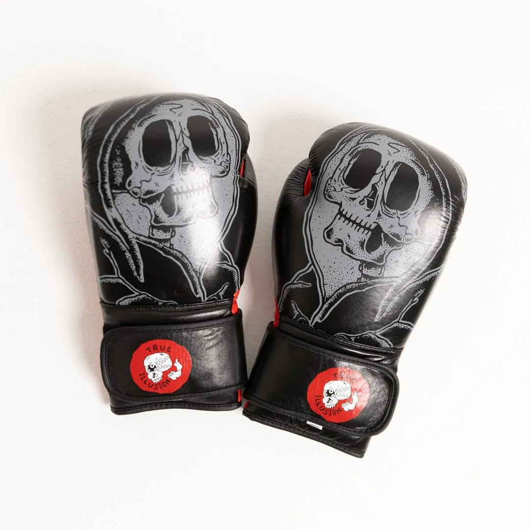 True Illusion Reaper Muay Thai / Boxing Gloves - 14oz - Vegan Leather