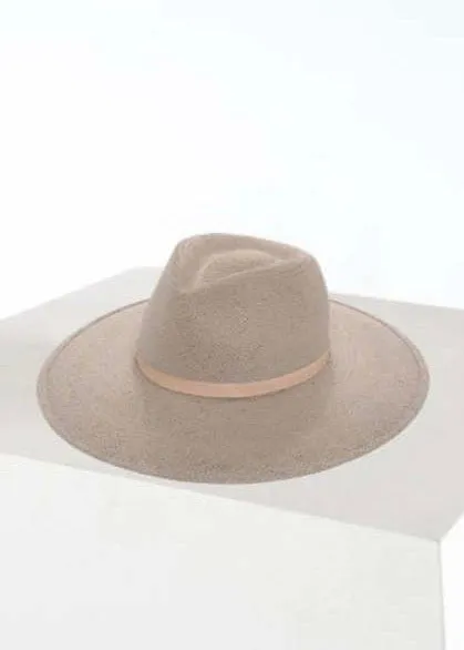 Valentine Hat (Grey)