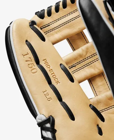 Wilson A2000 12.5" 1750 Baseball Glove
