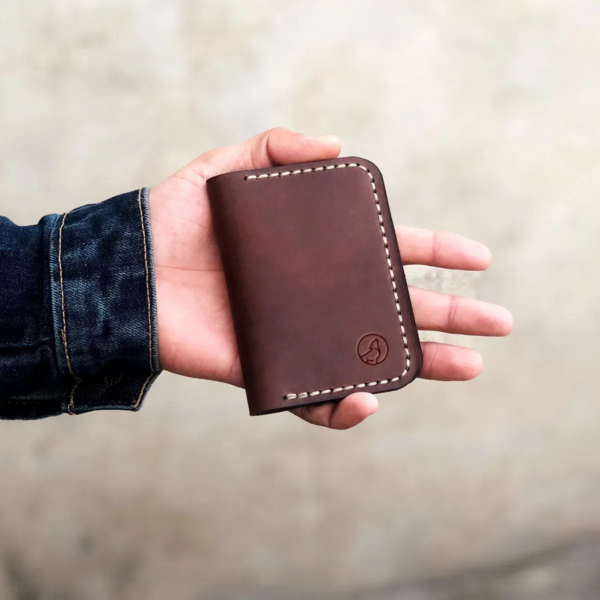 Wolf - The Vertical Executive A Leather Bifold Wallet