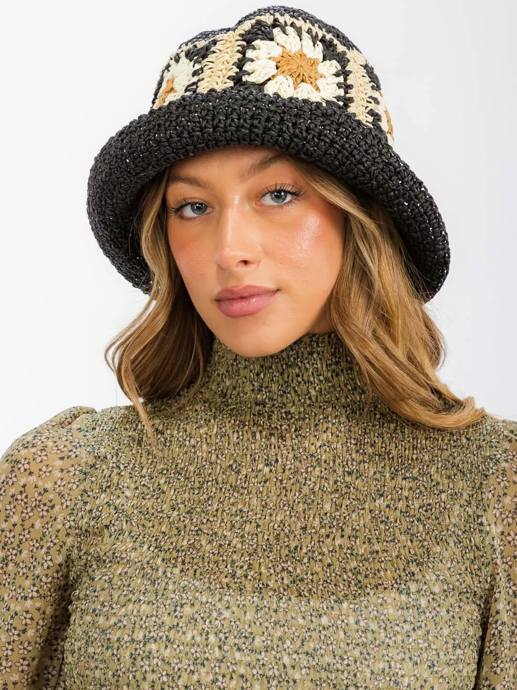 WOMEN'S FLOWER DETAILED BUCKET HATS