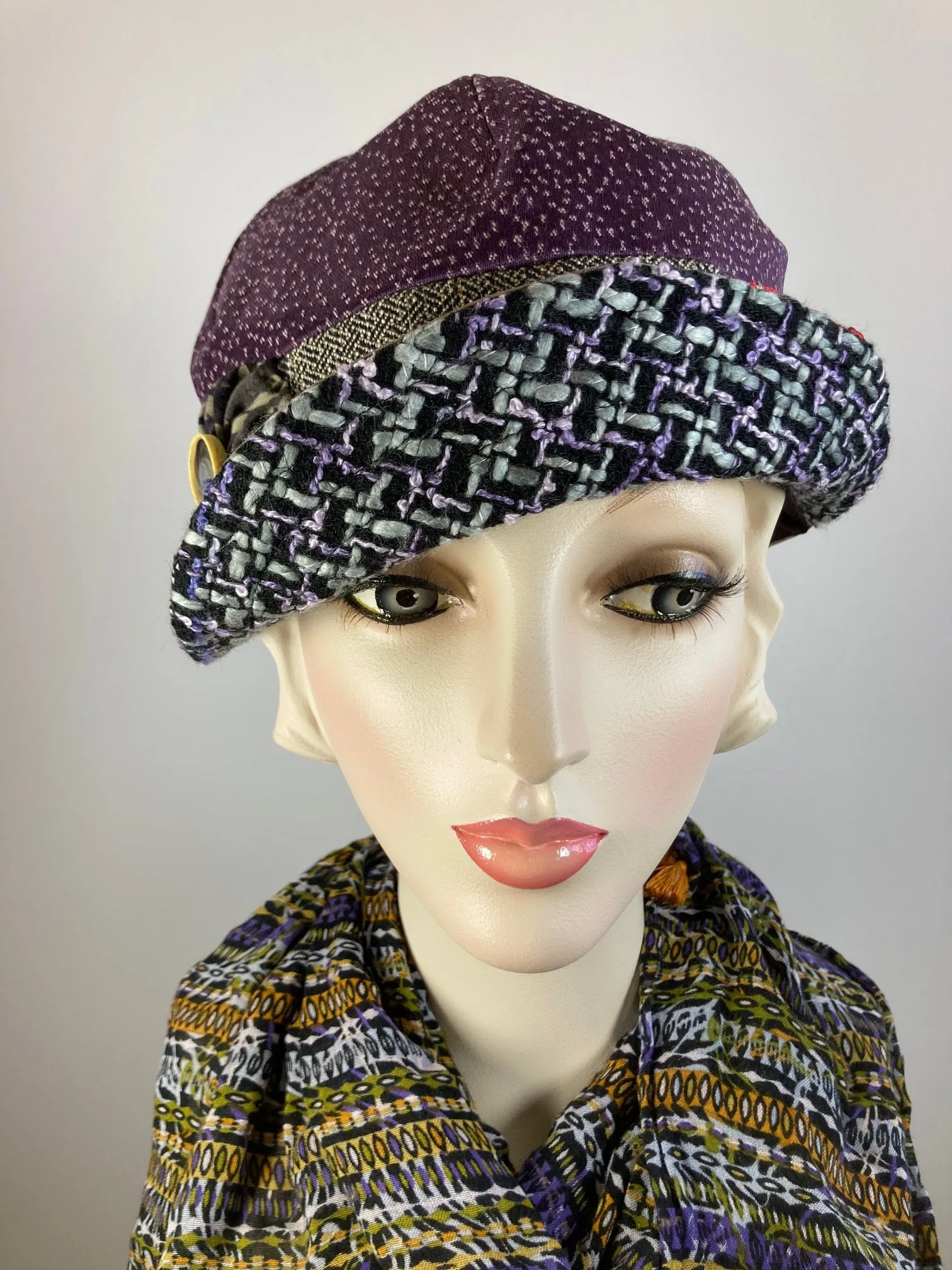 Women's winter hat baseball style. Newsboy hat purple beige red black. Casual hat ladies. Warm comfy hat. Stylish ladies soft fabric hat.