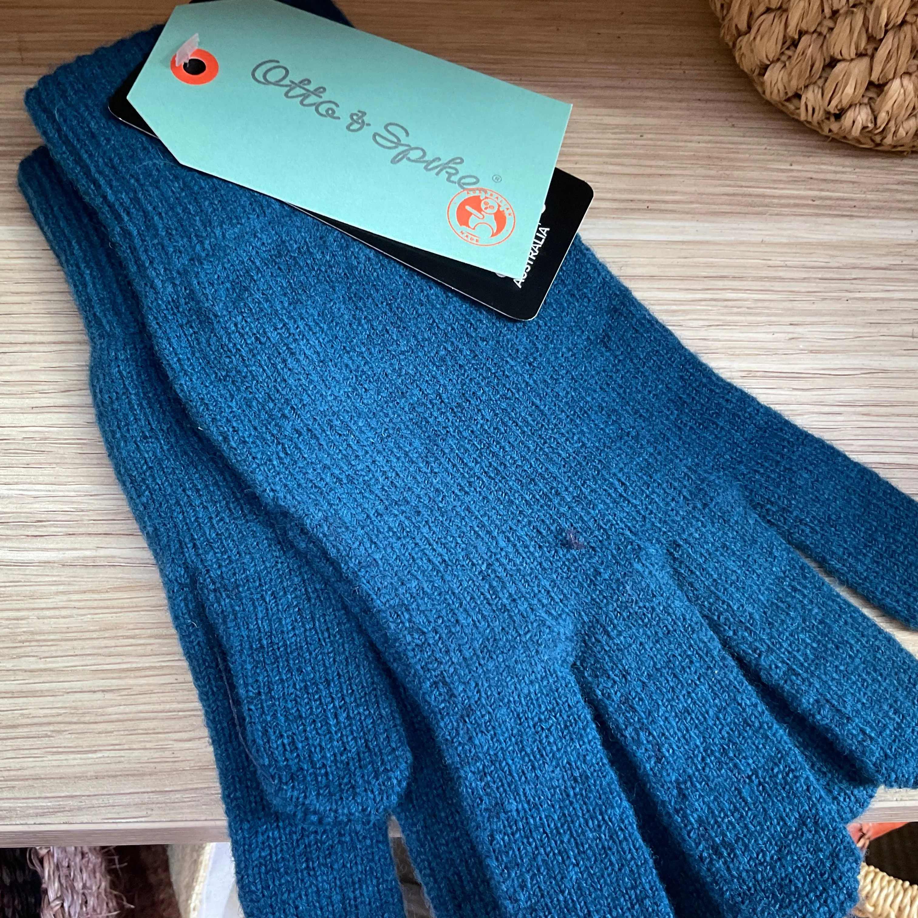 Wool gloves